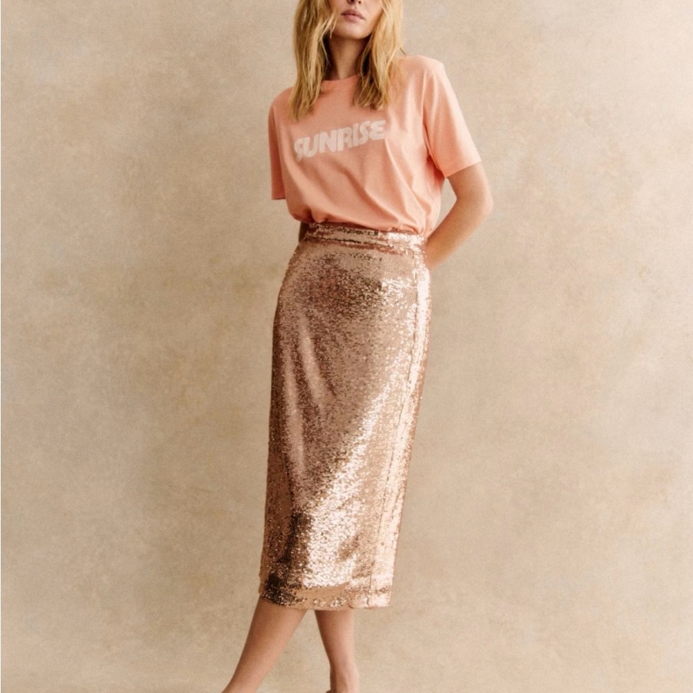 Sézane Magalia Skirt - Sequin Midi Skirt in Rose Gold